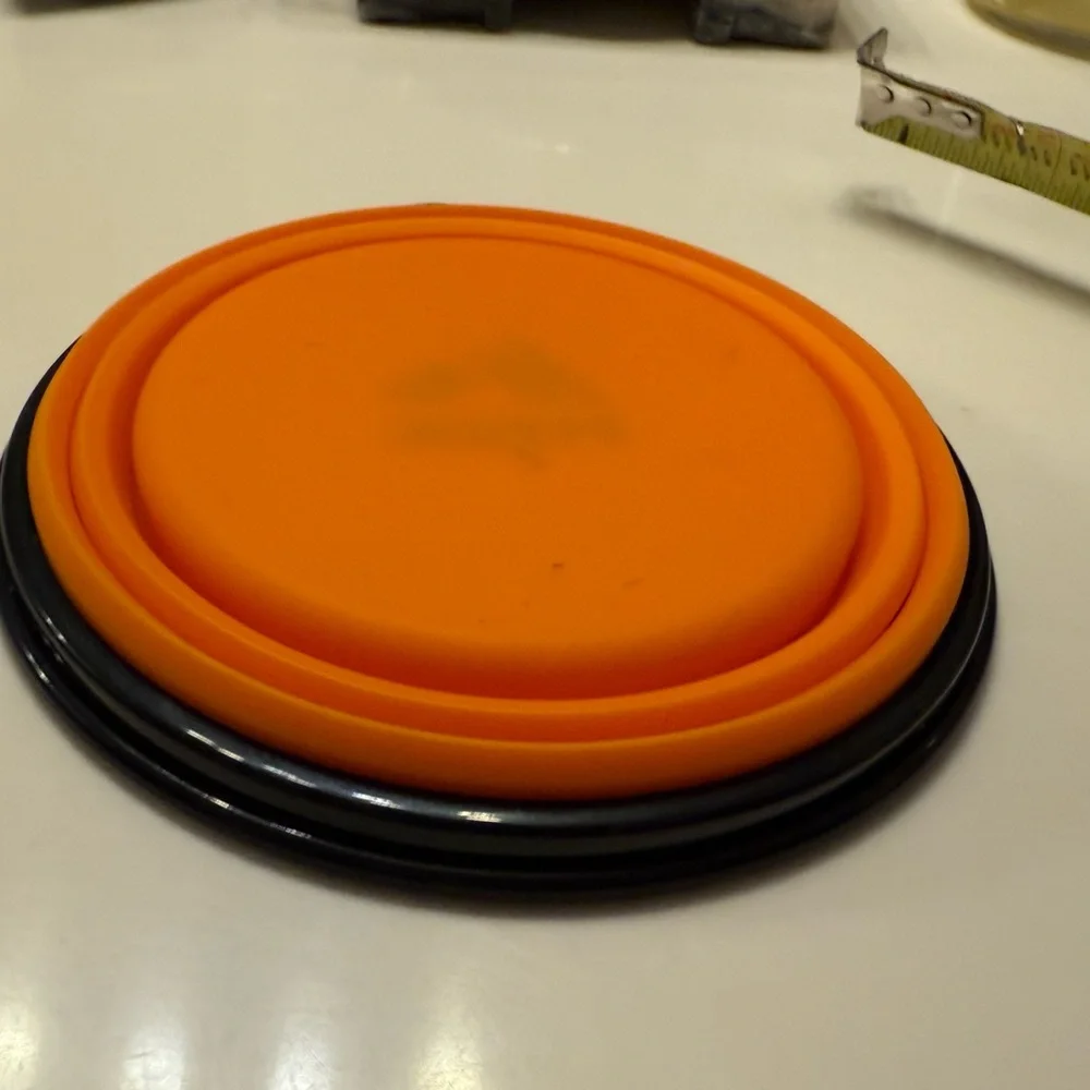 RBX Bright Orange Portable & Collapsible Travel Bowl For Dogs & Cats - Like New!